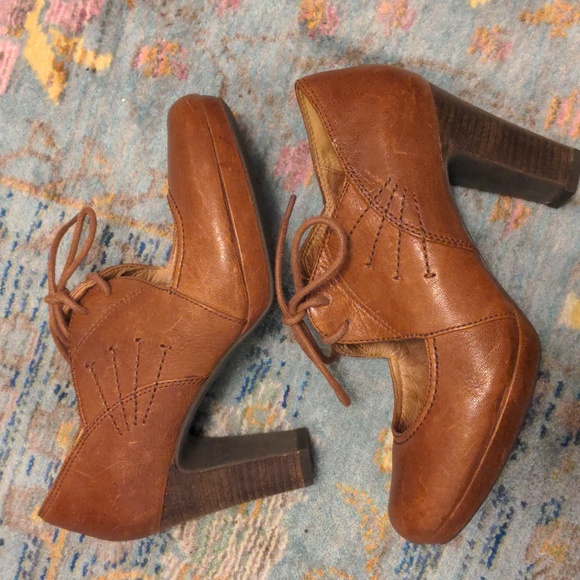 Clarks Shoes - Clark's high heel shoes.